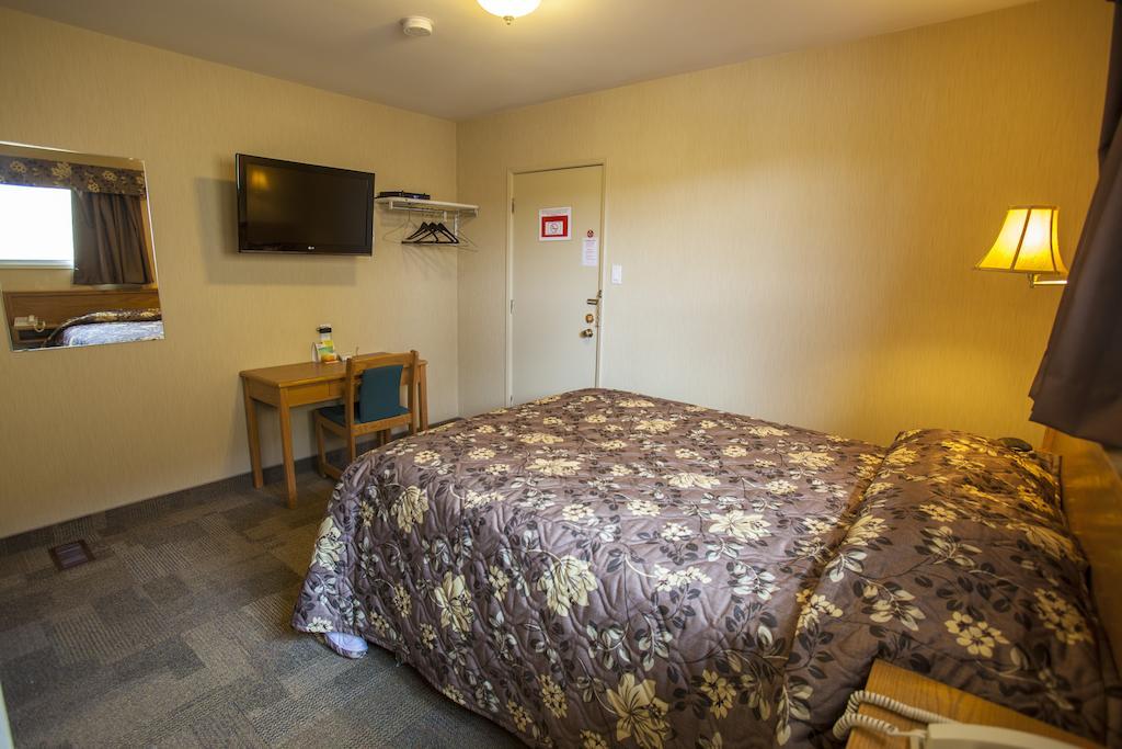 Lake-Vu Motel Kenora Exterior photo